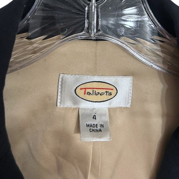 Talbots Navy Gold Button Blazer Women’s 4 Contrast Stitch Structured Flap Pocket - Picture 3 of 8